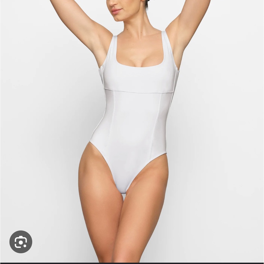 NWT SKIMS Swim tank one piece